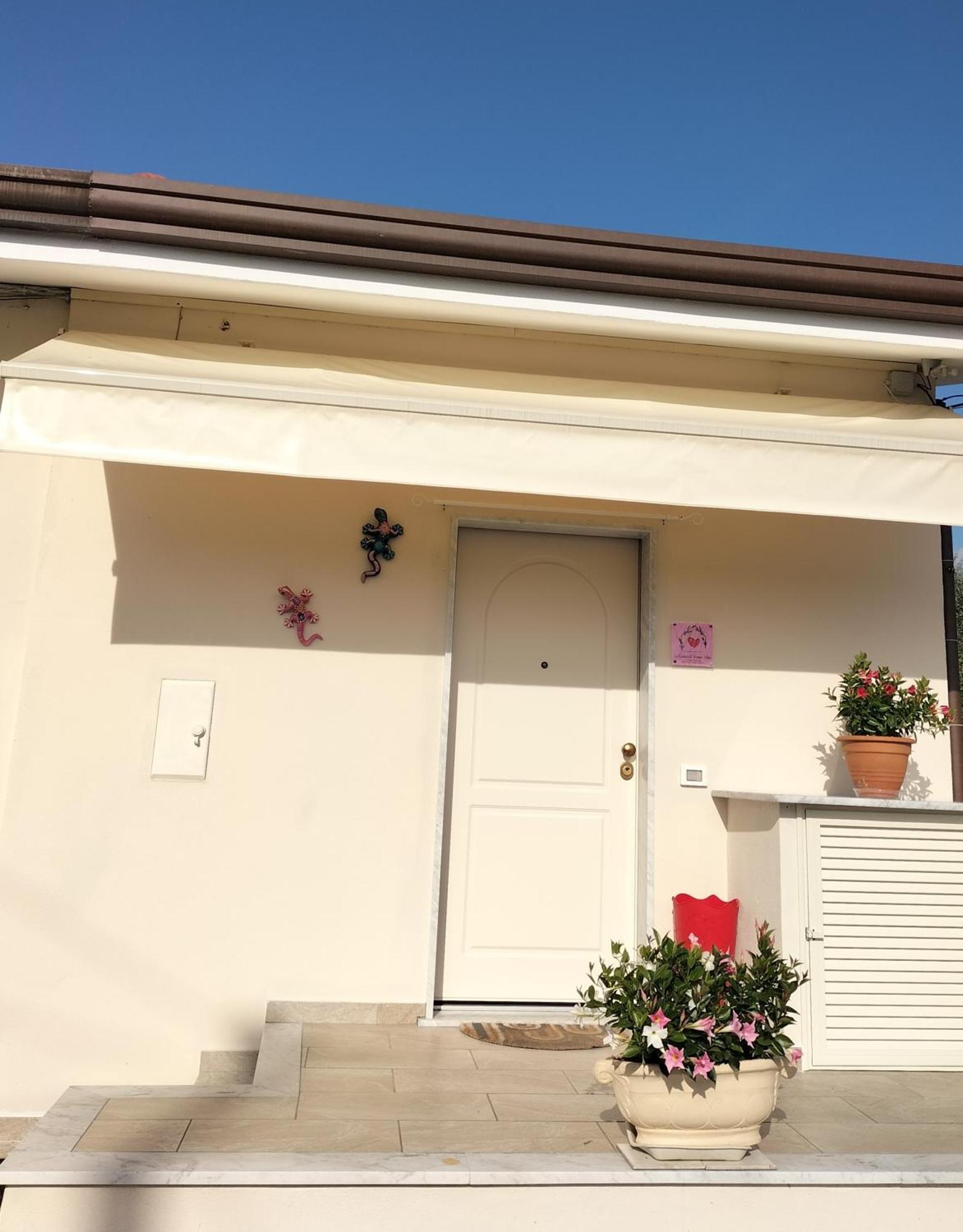 La Casina Di Nonna Altea * Massa (Tuscany)